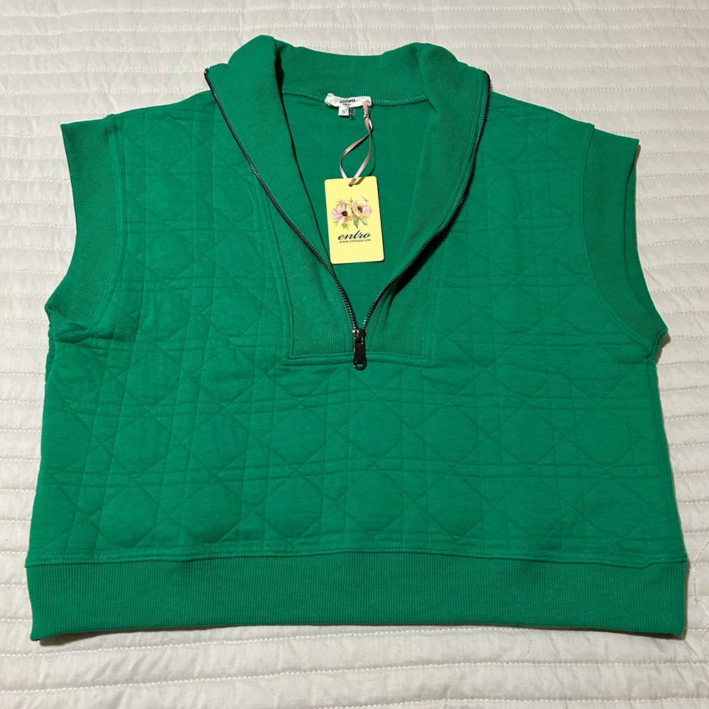 Entro Emerald Sleeveless Zip-Up Vest